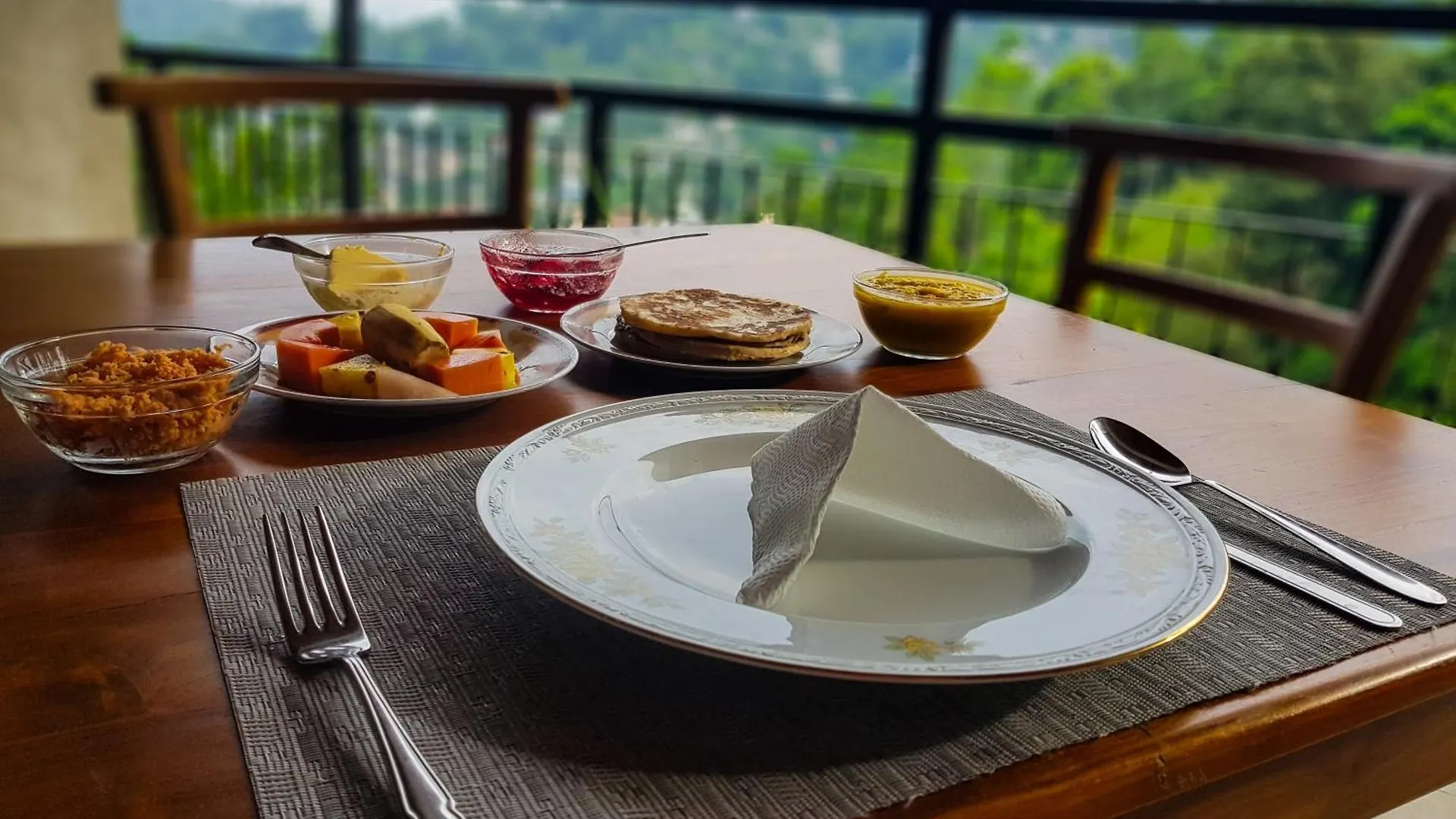 Lush Breeze Mount View Hotel Kandy
