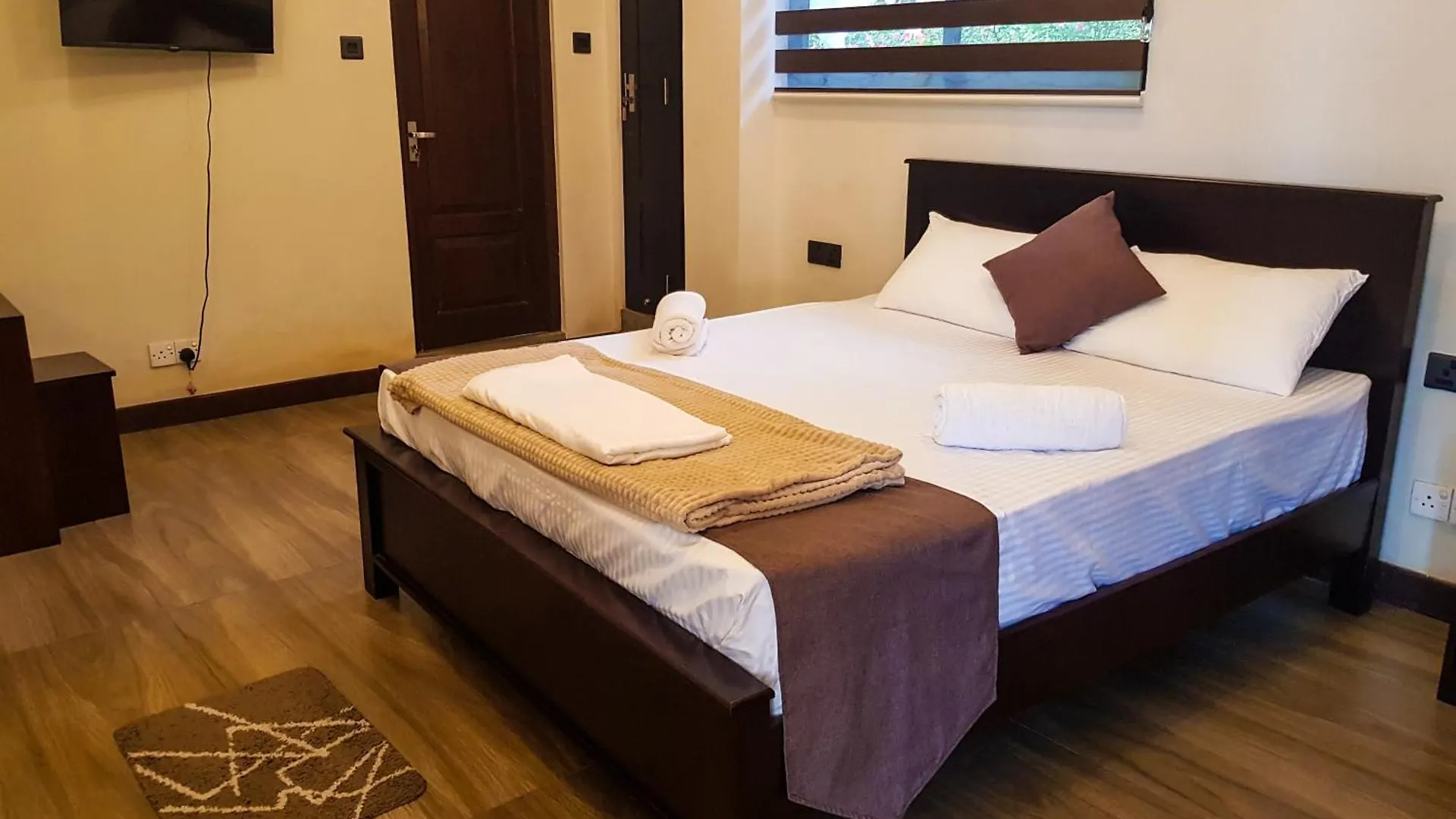 Lush Breeze Mount View Hotel Kandy